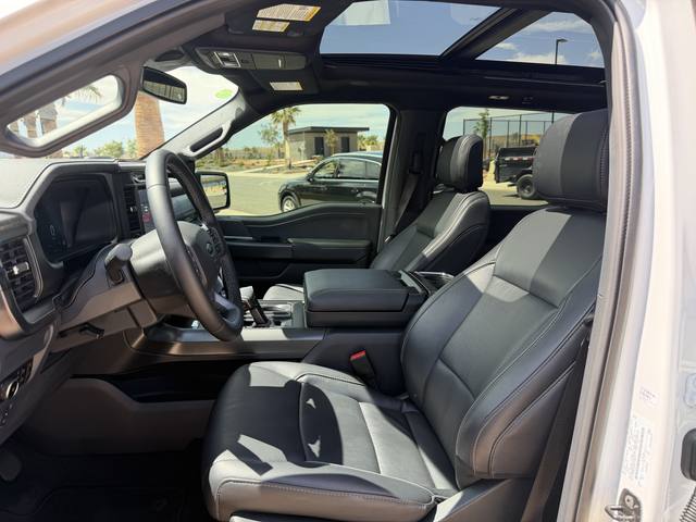 2025 Ford F-150 Lariat SuperCrew 4WD