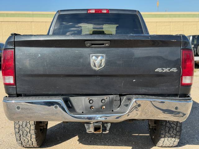 2015 RAM 2500 SLT Crew Cab SWB 4WD
