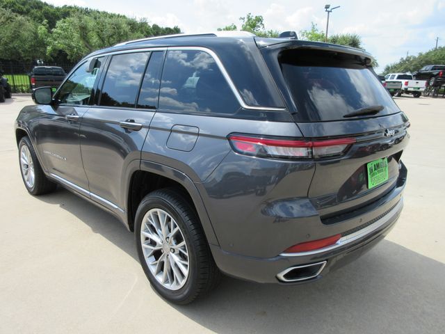 2022 Jeep Grand Cherokee Summit