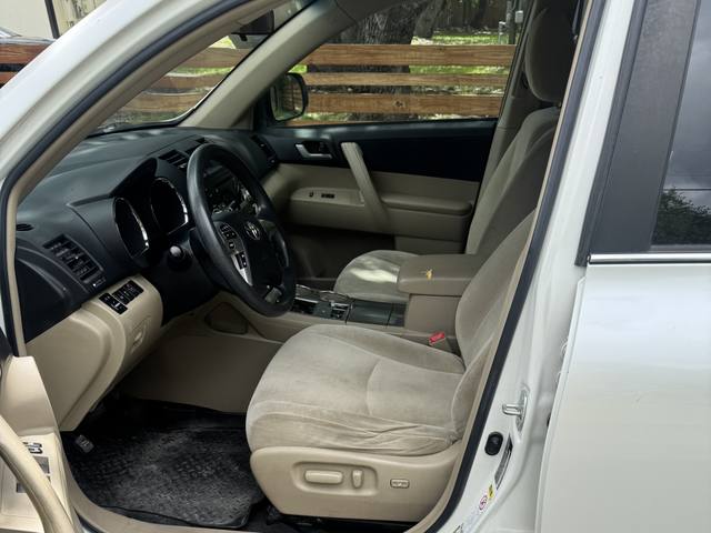 2012 Toyota Highlander Base 4WD