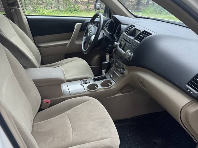 2012 Toyota Highlander Base 4WD
