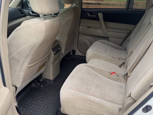 2012 Toyota Highlander Base 4WD