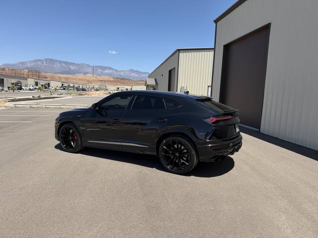 2021 Lamborghini Urus