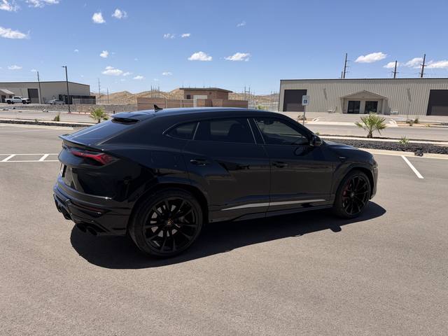 2021 Lamborghini Urus