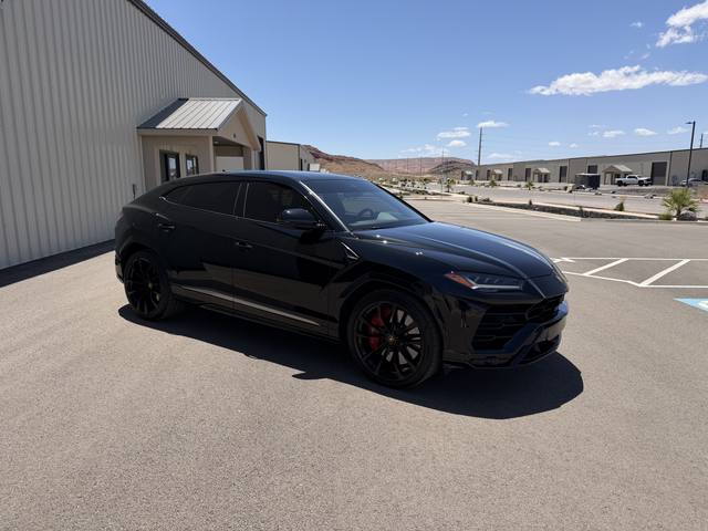 2021 Lamborghini Urus