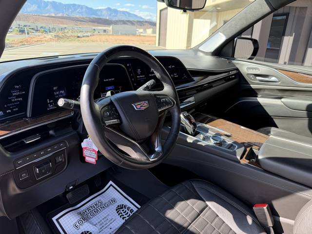 2023 Cadillac Escalade Sport Platinum