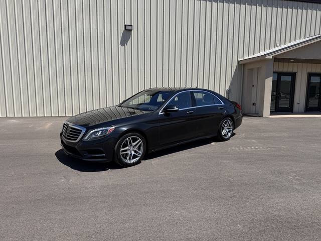 2015 Mercedes-Benz S-Class 550