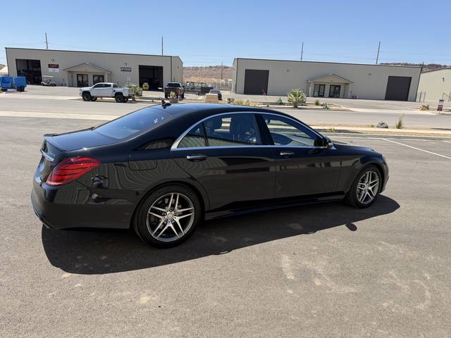 2015 Mercedes-Benz S-Class 550
