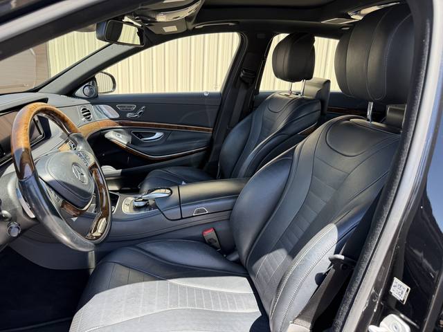 2015 Mercedes-Benz S-Class 550