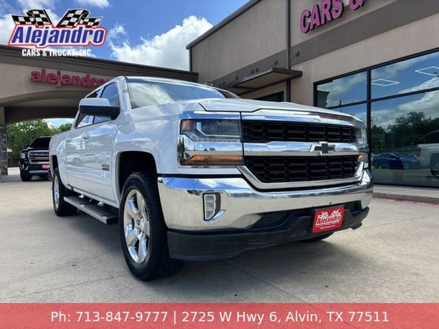 2017 Chevrolet Silverado 1500 LT Crew Cab Long Box 2WD