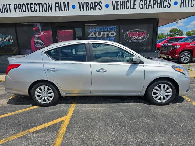 2019 Nissan Versa 1.6 S Plus