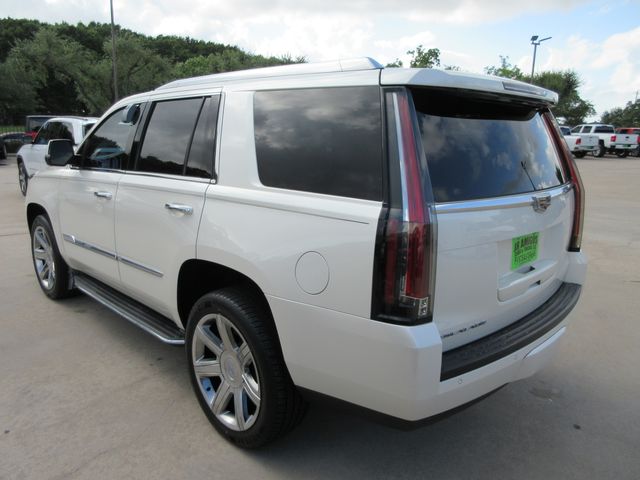 2015 Cadillac Escalade Luxury 2WD
