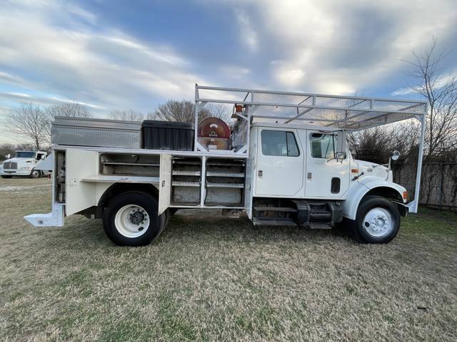 2002 International 4700