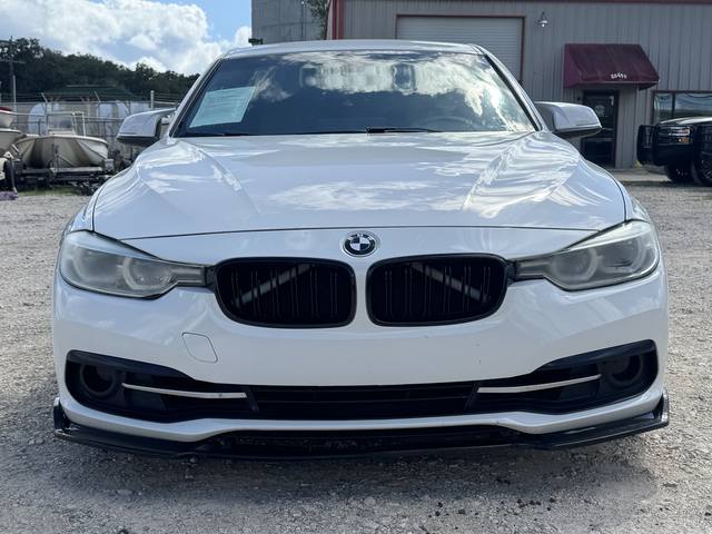 2018 BMW 3-Series 330i Sedan