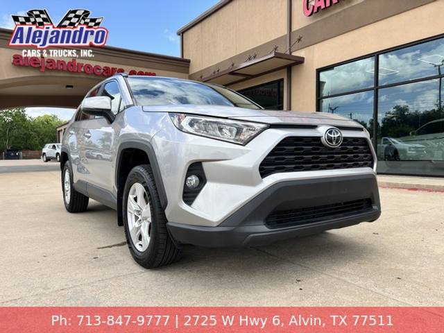 2020 Toyota RAV4 XLE