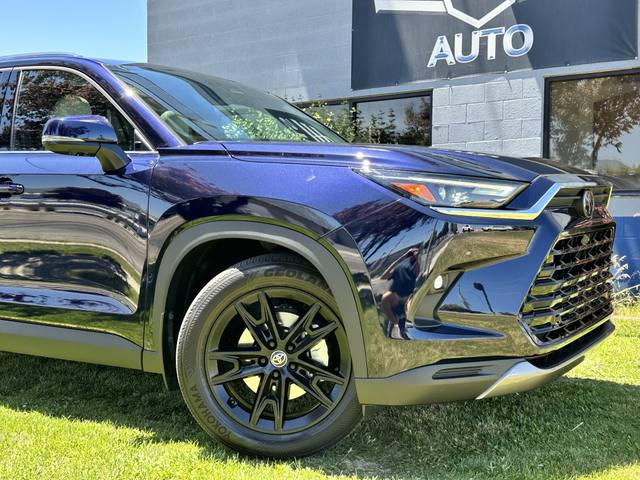 2025 Toyota Grand Highlander Hybrid MAX Limited AWD