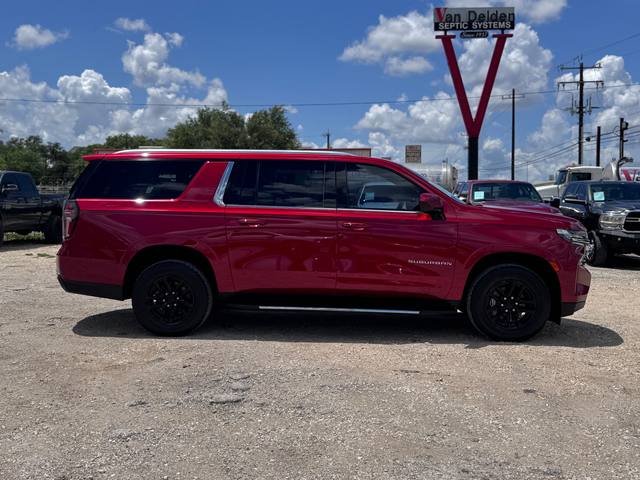 2021 Chevrolet Suburban LT 2WD