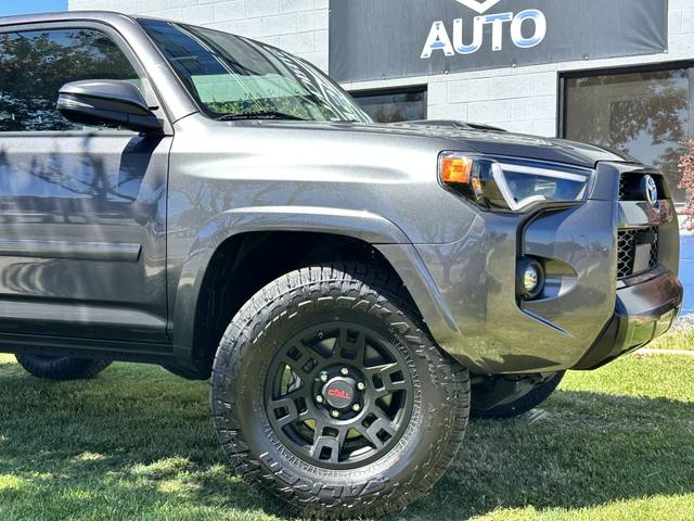 2023 Toyota 4Runner TRD Off-road Premium 4WD