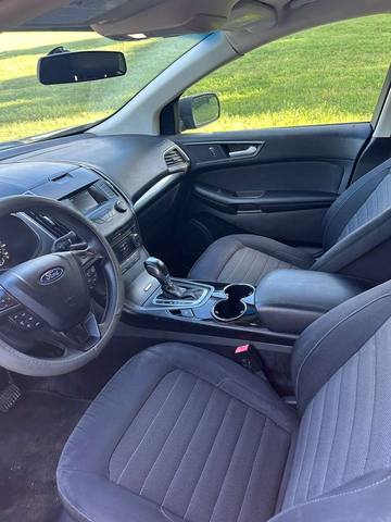 2016 Ford Edge