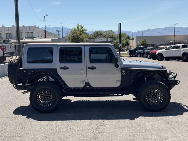 2016 Jeep Wrangler Unlimited Sahara 4WD
