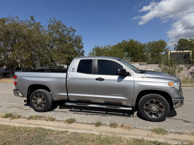 2014 Toyota Tundra SR5 4.6L V8 Double Cab 2WD
