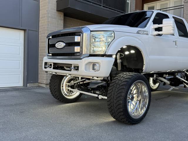 2013 Ford F-250 SD Platinum Crew Cab 4WD