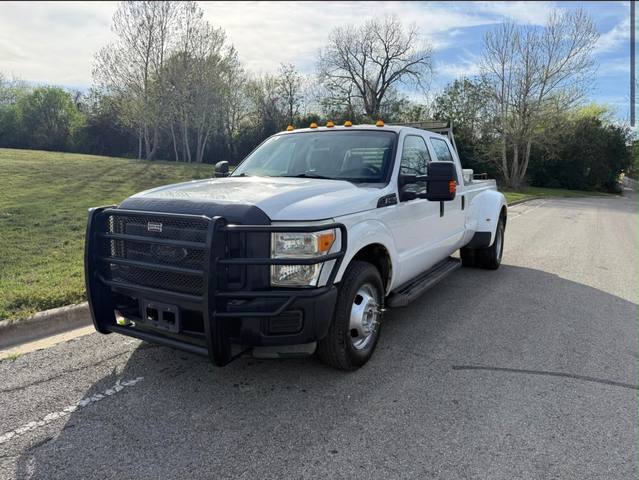 2015 Ford F-350 SD XLT Crew Cab Long Bed DRW 2WD