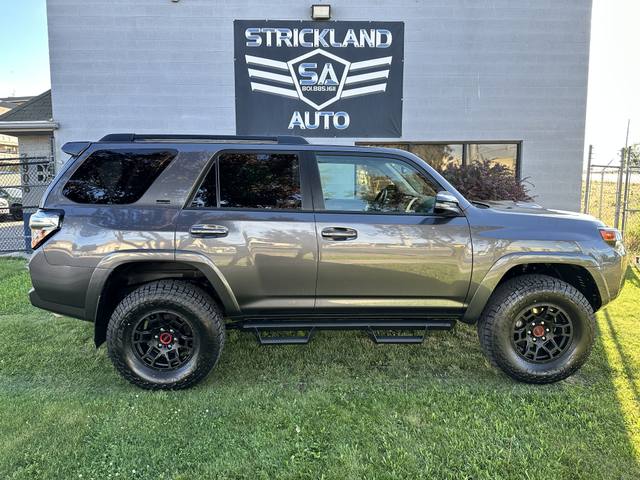 2023 Toyota 4Runner SR5 Premium 4WD