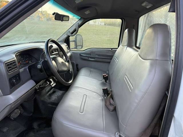 2001 Ford F-350 SD XLT 2WD DRW