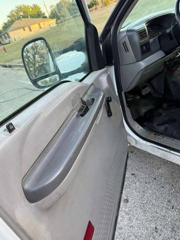 2001 Ford F-350 SD XLT 2WD DRW