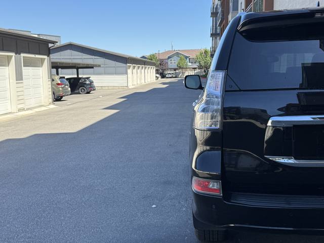 2014 Lexus GX 460 Sport Utility