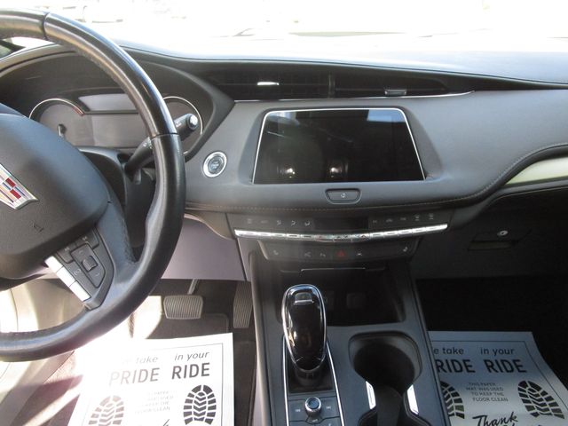 2023 Cadillac XT4 AWD