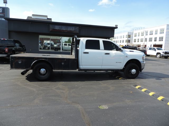 2019 RAM 3500 Crew Cab Tradesman Flatbed DRW 4WD