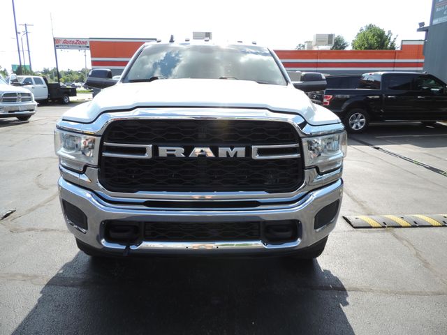 2019 RAM 3500 Crew Cab Tradesman Flatbed DRW 4WD