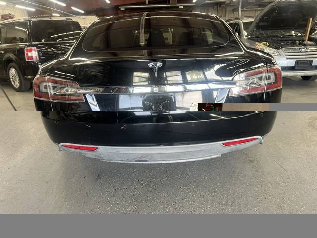 2014 Tesla Model S Base