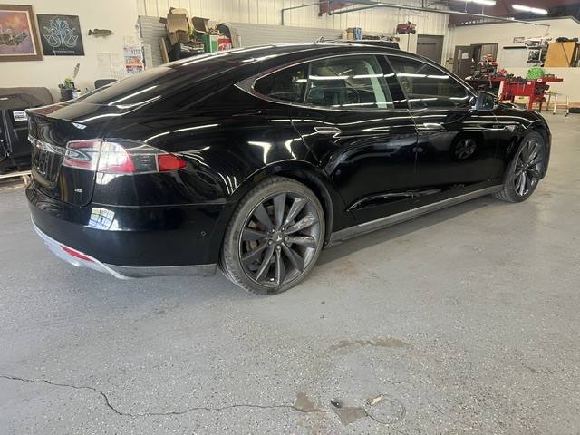 2014 Tesla Model S Base