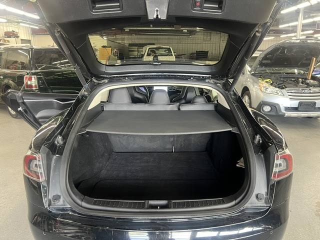2014 Tesla Model S Base