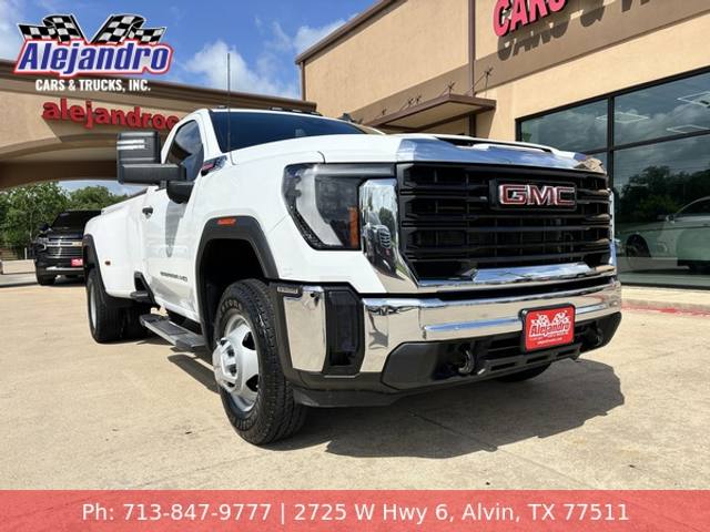 2024 GMC Sierra 3500HD Pro Regular Cab Dually 4WD