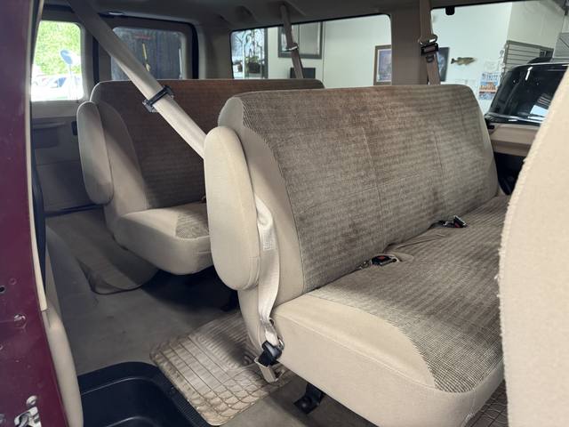 2003 Ford Econoline E-150 Chateau
