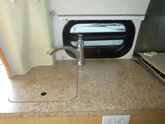 2006 Ford Pleasureway Excel-TS