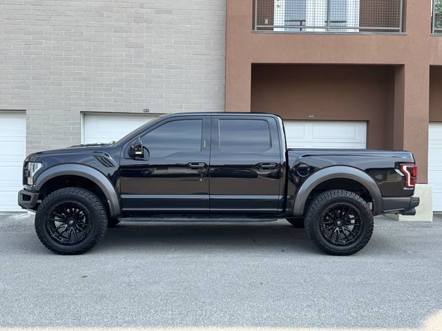 2020 Ford F-150 Raptor SuperCrew 4WD