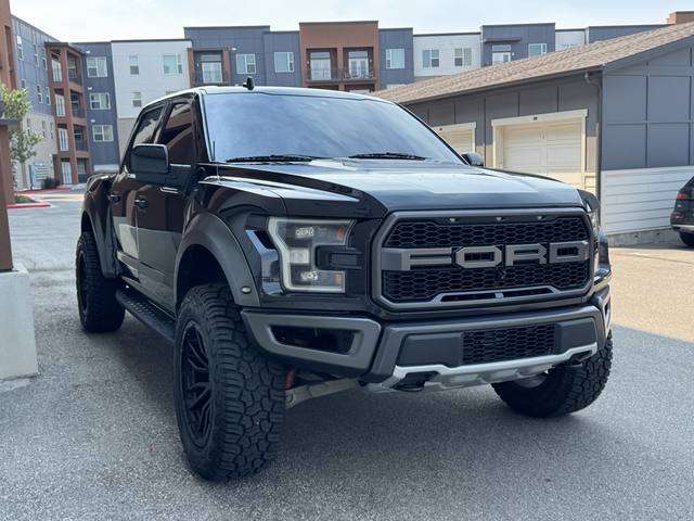2020 Ford F-150 Raptor SuperCrew 4WD