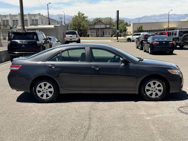 2011 Toyota Camry Base 6-Spd AT