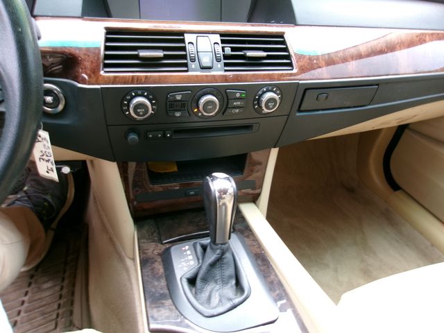 2007 BMW 5-Series 530i