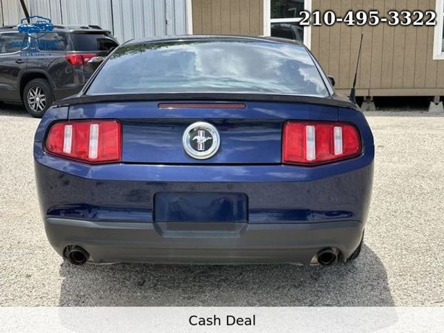 2011 Ford Mustang V6 Coupe