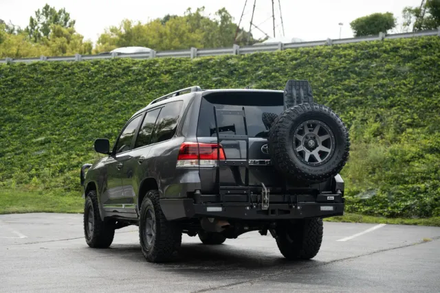 2021 Toyota Land Cruiser 4WD