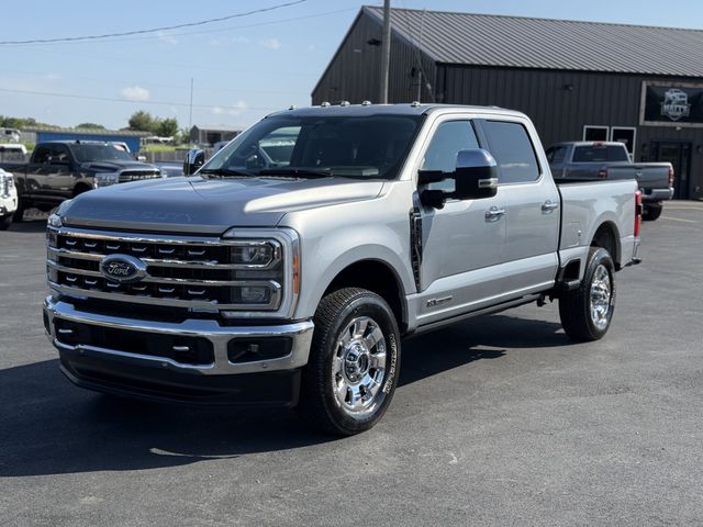 2023 Ford F-350 SD Lariat Crew Cab 4WD