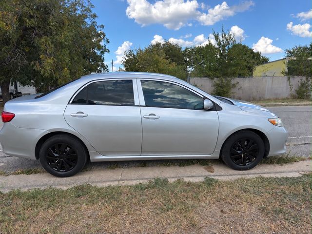 2009 Toyota Corolla XLE 4-Speed AT