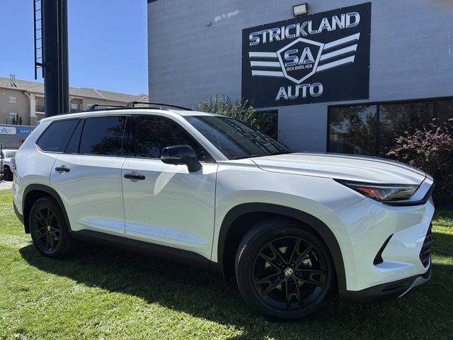 2025 Toyota Grand Highlander Hybrid Nightshade AWD