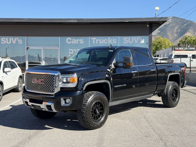 2016 GMC Sierra 2500HD Denali Crew Cab 4WD